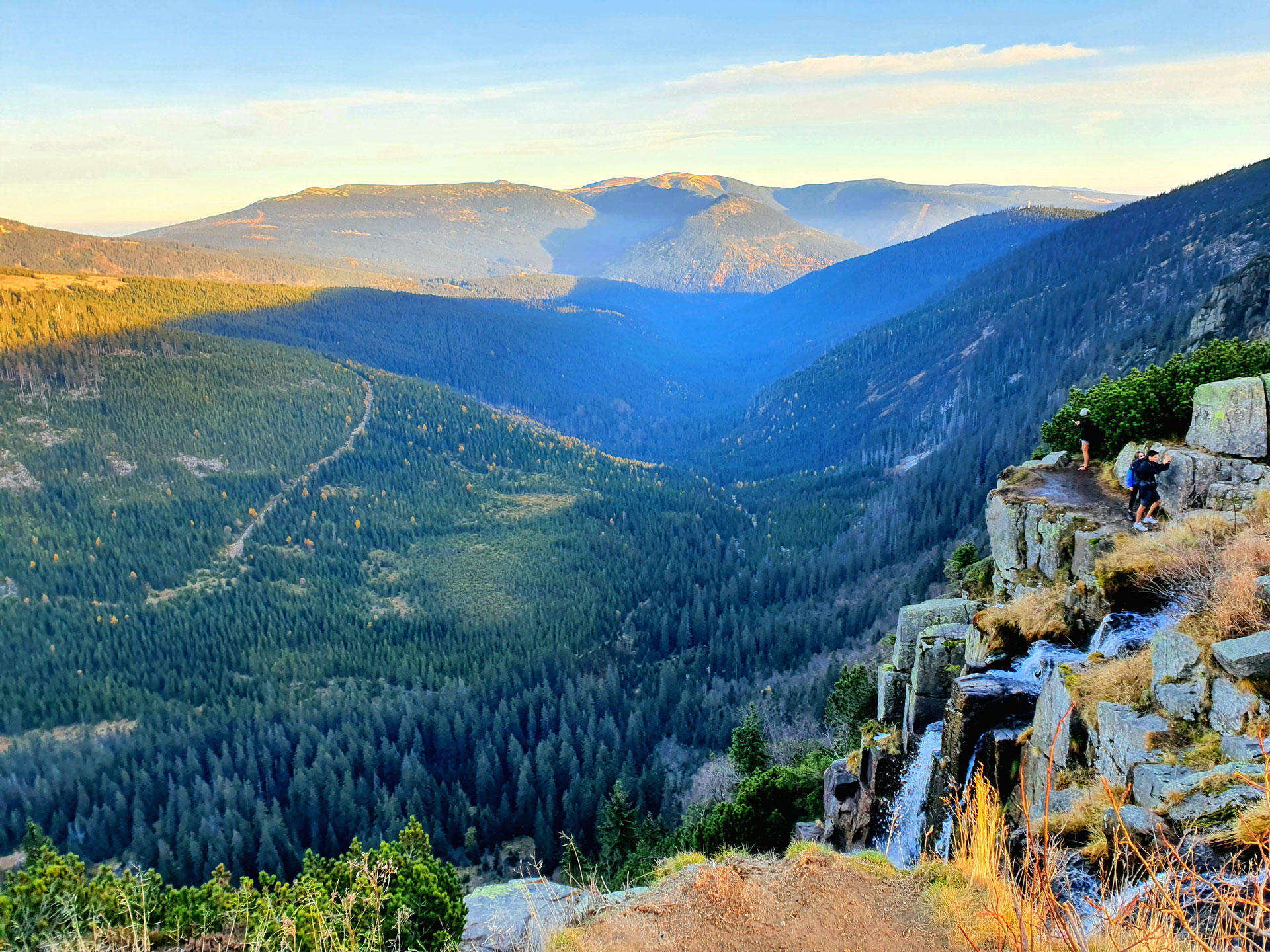 Reisengebirge, Wasserfall, Bergblick