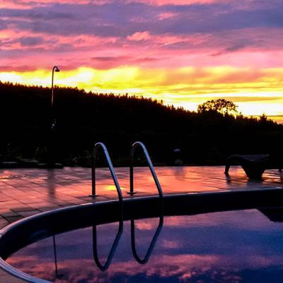 Piaskowy Koń Dom Deluxe Nol - Jacuzzi, Basen z podgrzewaną wodą Karkonosze